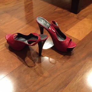 Jessica Simpson red heels